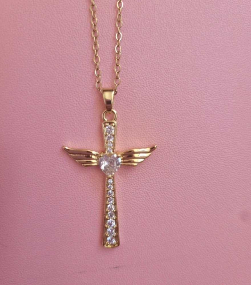 Collier ras du coup pendentif croix